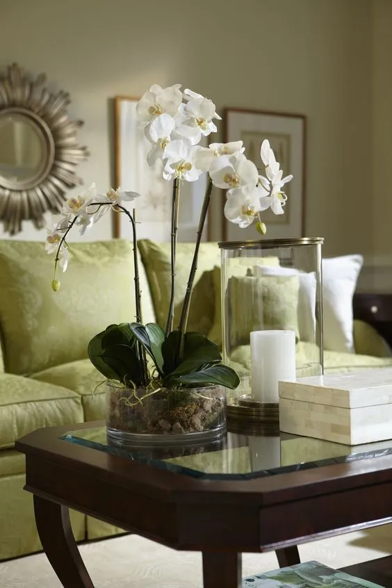 Hoa trang trí nội thất