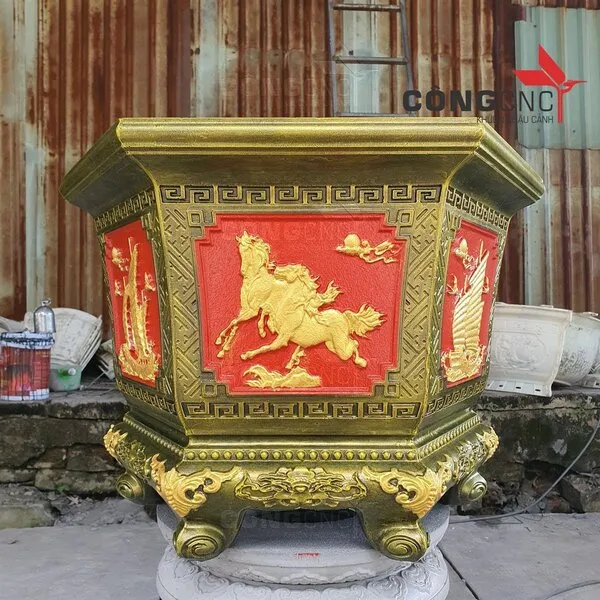 Khuôn chậu cảnh đa dạng kiểu dáng phục vụ trồng cây ăn quả lâu năm.