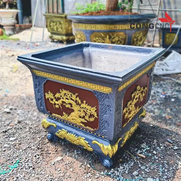 Mẫu chậu vuông xi măng kích thước lớn thích hợp cho việc trồng cây ăn quả cổ thụ.