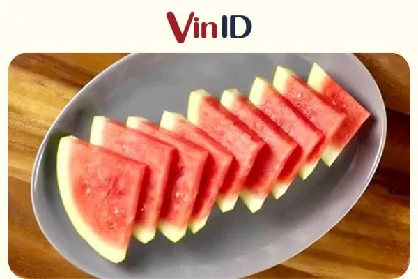 Đặc điểm sinh học và vẻ đẹp mỏng manh của hoa bươm bướm